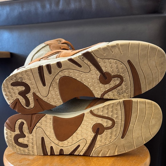 Evisu Brown and Tan High-Top Sneakers - Picture 8 of 10